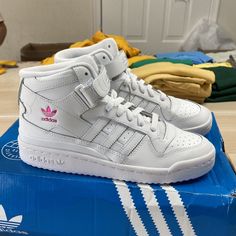 New With Tags, Box Not Included Adidas White Leather High-top Sneakers, Zapatillas Aesthetic, Adidas Forum Mid, Adidas Forum, Adidas Originals Women, Casual Day Outfits, Shoe Inspo, Adidas Outfit, Adidas White