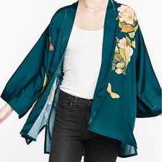 Update your wardrobe with a Peony & Butterfly kimono jacket. This short kimono style jacket is a modern take on traditional kimonos and comes in many colors. Butterfly Kimono, Short Kimono Jacket, Kimono Outerwear, Bridal Kimono, Modern Kimono, Kimono Style Jacket, Traditional Kimono, Beautiful Kimonos, Short Kimono