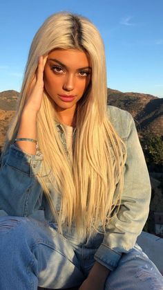 - @trcpunzel Kelsey Calemine, Blond Balayage, Blonde Hair Extensions, Real Hair Wigs, Honey Blonde Hair, Frontal Hairstyles, Yellow Hair, Dark Roots