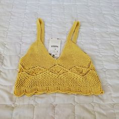 New Zara Top Trendy Yellow Crochet Top For Spring, Fitted Zara Crochet Top For Summer, Zara Yellow Beach Top, Zara Stretch Summer Tops, Zara Stretch Tops For Vacation, Zara Cotton Crochet Beach Top, Zara Cotton Crochet Top For Beach, Zara Cotton Tops For The Beach, Zara Cotton Top For The Beach