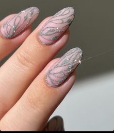 Reflective Nails Art Designs, Reflective Nails, Quick Nail Art, Couture Nails, New Years Eve Nails, Best Nail Art Designs, Glamorous Nails, Summery Nails