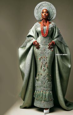 Yoruba Wedding Dress, Nigerian Traditional Attire, Ankara Dress Designs, African Traditional Wedding Dress, African Wedding Attire, Traditional Wedding Attire, Style Africain, African Traditional Wedding