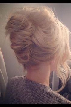 30 Hottest Bridesmaid Hairstyles For Long Hair | PoPular Haircuts Bridgette Bardot Wedding Hair, French Twist Updo, French Twists, Gala Outfit, French Twist Hair, Bohol, Bridesmaid Hairstyles, French Twist