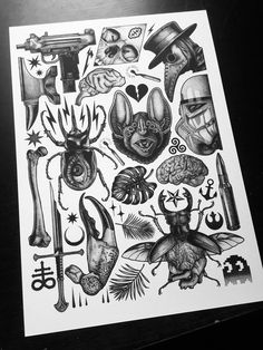 Flash Art Tattoos, Tato Minimal, Tattoo Sheet, Tattoo Concepts, Witch Tattoo, Patchwork Sleeve, Flash Tattoo Designs, Creepy Tattoos