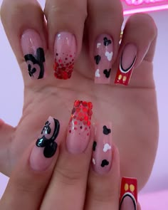 Mickey Mouse Clubhouse Nails, Mickey Acrylic Nails, Mikey Mouse Nails Art, Retro Disney Nails, Pink Mickey Nails, Universal Studio Nail Designs, Minnie Mouse Nails Acrylic, Mickey Nail Designs, Mickey Mouse Acrylic Nails