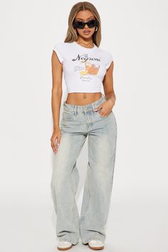 Peace Of Mind Tinted Baggy Jeans - Light Wash Beyonce Jeans, Baggy Jeans Ripped, Light Wash Baggy Jeans, Ripped Baggy Jeans, Baggy Ripped Jeans, Baggy Clothing, Service Women, Popular Outfits, Jeans Light