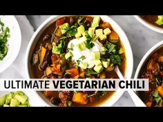 the ultimate vegetarian chili recipe is ready to be eaten