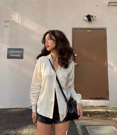 Hangtw Instagram, Hang Nguyen, Miniskirt Outfits, Early Fall Outfit, Looks Street Style, Layering Outfits, Outfit Inspiration Fall, Girls Outfits, Style Hair