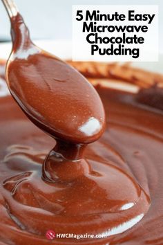 a spoon full of chocolate pudding with the words 5 minute easy microwave chocolate pudding