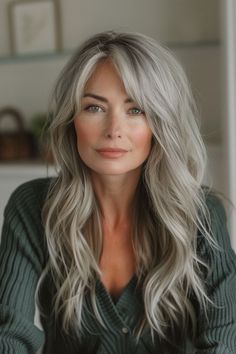 Check out 18 hairstyles with side bangs that perfectly frame the face, enhancing your natural beauty and highlighting your best features. Hairstyles With Side Bangs, Side Bangs Hairstyles, Beautiful Gray Hair, Long Hair With Bangs, Side Bangs, Hair Color And Cut, Long Layered Hair