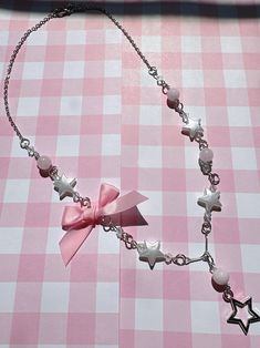 Adorable coquette bow necklace  🎀 Features star faux pearl charms and real rose quartz beads ⸜(｡ ˃ ᵕ ˂ )⸝♡ 🎀 22" length 🎀 Lobster clasp 🎀 Follow @moonfactorydeco on ig for updates and new releases! 🎀 Questions? Message me and I'll be happy to help! Frog Queen, Y2k Beaded Necklace, Necklace Coquette, Ballerina Core, Necklace Y2k, Coquette Fashion, Real Rose, Bow Necklace, Jewelry Accessories Ideas