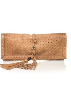 gucci Purse Inspiration, Unusual Handbags, Tan Clutch, Tan Leather Handbags, Gucci Clutch, Studded Clutch, Gucci Purses, Oversized Clutch, Pu Bag