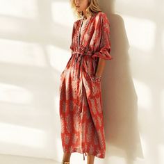 Lynn Floral Kimono Satin Robe Dress watereverysunday Dress And Cardigan Outfit, Kimono Dresses, Vestidos Boho, Side Split Dress, Kimono Maxi Dress, Kimono Floral, Mode Kimono, Long Sleeve Kimono, Kimono Vintage