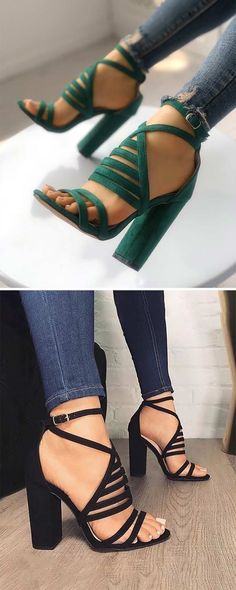 Gorgeous green!🤗 Boots Heels, Heels Boots, Stiletto Sandals, Olivia Palermo, 2019 Fashion, Fabulous Shoes, Boots Ankle, Crazy Shoes, Pretty Shoes