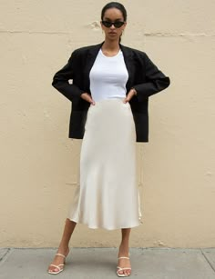 Rene Beige Satin Long Skirt Long Skirt Business Outfit, Cream Satin Skirt Outfit, Portugal Outfits, Silk Skirt Outfit, Fashion Workshop, Long Satin Skirt, Satin Skirts, Satin Skirt Outfit, Look Zara