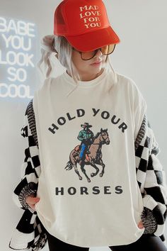 This western themed shirt is so comfortable, you'll want to wear it everywhere. It's great for lounging around the house, but you can also dress it up with a pair of boots and a hat. Shirt Outfit Ideas, Hold Your Horses, Horse T Shirts, Retro Prints, Western Shirts, Vintage Graphics, Waist Length, Flat Surface, Oversized Tshirt