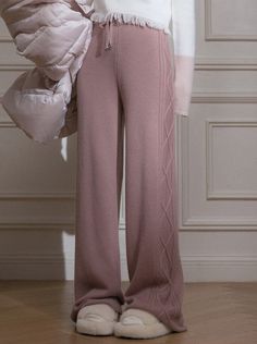 ❤Lazy drape wool casual knit pants❤︎ Cozy Cashmere Bottoms For Winter, Casual Fall Cashmere Sweatpants, Casual Cashmere Sweatpants For Fall, Fall Cashmere Sweatpants For Loungewear, Casual Wool Pants For Loungewear, Winter Solid Color Wide-leg Sweatpants, Cozy Cashmere Bottoms For Fall, Chic Wide-leg Sweatpants For Fall, Elegant Knit Bottoms For Winter