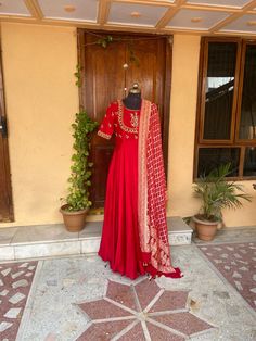 Hand embroidered Anarkali with pure silk banarasi bandhani dupatta / anarkali suit set / anarkali dupatta USA / pure handloom banarasi bandhani dupatta / Indian dresses/ voggish / red dress with banarasi dupatta / silk mark dupatta set          Looking for a perfect indian dress/anarkali/suit sets that are trendy, unique and easy to carry !! yess, You are at the right place. we carry such versatile pieces of anarkalis and suit sets that really let you stand out in any occassion !!      featuring Anarkali Dress With Bandhani Dupatta, Bandhani Print Dola Silk Dupatta For Traditional Ceremonies, Bandhani Dupatta Outfit, Frock Suit Anarkali, Banarasi Suit Designs, Kurti Simple, Teen Fashion Outfits Summer, Chanderi Dress, Red Colour Dress