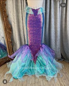 the mermaid costume is ready to be worn in any kind of color and size,