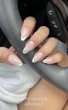 Subtle Nails, Classy Acrylic Nails, Cute Gel Nails, Oval Nails, Neutral Nails, Classy Nails, Chic Nails, Short Acrylic Nails, Cute Acrylic Nails