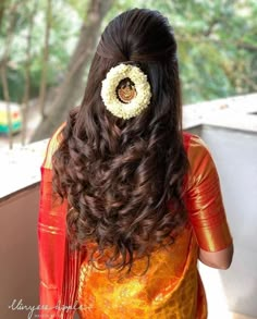 South Indain Bridal Hairstyle Indian Hairstyles For Saree, South Indian Hairstyle, Hairstyles For Saree, Hairstyle For Saree, Engagement Hairstyle, Bridal Hair Decorations