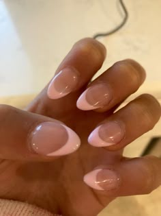 Pin by jadalover on 𝙽𝚊𝚒𝚕♡𝚒𝚍𝚎𝚊𝚜💅💐 | Acrylic nails, French nails, Pretty nails