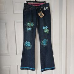 Deadstock Y2k Vintage Fairy Beaded Low Rise Bootcut Dark Wash Jeans Brand Is Jelessy Size 28 The Most Fairy Ethereal Looking Jeans I've Ever Seen In My Life! The Circle Designs Are Sequined Has Beading Around Bottom Hemline Gorgeous Blue Green Embellished Pockets Has Intentional Fraying Around Waistband Brand New With Tags, Made In Usa Deadstock! Waistband (Relaxed) 15" Waistband (Stretched) 16" Inseam 34" Rise 8" #Vintage #Y2k #2000s #Fairy #Deadstock Fairy Ethereal, Infinite Money, Circle Designs, Vintage Fairy, Vintage Flare, Vintage Fairies, Sewing Design, Fall Fits, Fit Ideas