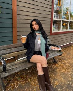 Bbyambi Aesthetic, Ootd Outfits, Fall Weather, Fancy Outfits, Cute Gif, Dress To Impress, Night Out, Fall Outfits, Fashion Inspo