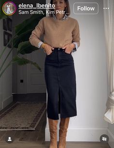 Black Denim Skirt Fall Outfit, Black Midi Jean Skirt Outfit, Black Jean Skirt Outfit Fall, Black Jean Skirt Outfit Winter, Brown Top Outfit Winter, Long Black Jean Skirt Outfit, Black Denim Skirt Outfit Winter, Black Denim Midi Skirt Outfit, Denim Midi Skirt Outfit Winter