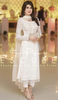 Suits Ideas, Nikkah Dress, Pakistani Fashion Party Wear, Mode Abaya, Beautiful Dress Designs, Designer Party Wear Dresses, Stylish Party Dresses