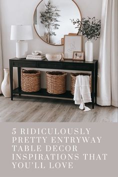 These are seriosuly the best console tables / entryway table decor inspirations! You'll be obssesed! SEE THEM ALL HERE: https://byannabellerose.com/5-ridiculously-pretty-entryway-table-decor-inspirations-that-youll-love/ Hallway Table Decor, Entry Table Decor, Tafel Decor, Console Table Decorating, Entryway Table Decor, Black Console, Hall Decor