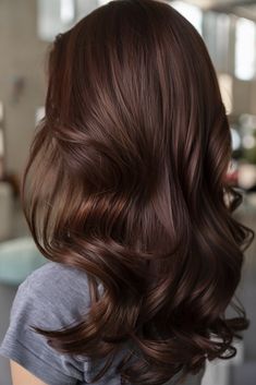 29 Brown Hair Colors Ideas 2025: Summer Styles, Highlights & Natural Shades Neutral Skin Hair Color, Cool Beige Brunette, Neutral Brown Highlights, Latte Brown Hair Color, Hair Colour For Warm Skin Tone, Brown Hair For Warm Skin Tones, Brown Hair Palette, Neutral Skin Tone Hair Color, Warm Tone Brown Hair