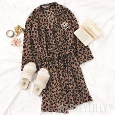 Our Monogrammed Leopard Fleece Robe is pretty much just like your favorite sweatshirt —but better! Reach for this cozy sweatshirt robe that is ideal for after-shower tasks, like hair and makeup. Personalized Robes, Lazy Saturday, Easy Wrap, Personalized Robe, Fleece Robe, Marley Lilly, Cute Winter Outfits, Cozy Outfit, Cozy Sweatshirts