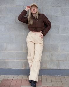 urbanic brasil - jaqueta puffer - calça cargo - looks estilosos - looks streetstyle Khaki Pants