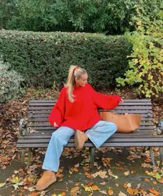 fall, fall inspo, fall outfit, fall outfit inspo, outfit, outfit inspo, school outfit, uggs, cute, cute outfit, aesthetic, aesthetic outfit, pretty, winter, winter inspo, winter outfit, winter outfit inspo, brandy melville, aesthetic fall, aesthetic fall, #fall #inspo #fallinspo #winterinspo #outfit #outfitinspo #aesthetic #birkenstocks #brandymelville Look Adidas, Autumn Knitwear, Estilo Indie, Skandinavian Fashion, Uggs Outfit, Long Sleeve Knit Sweaters, 가을 패션, Autumn Outfit