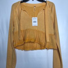 Lightweight, Long Sleeved Poppy Gold Blouse. No Trades/Holds. Trendy Yellow Long Sleeve Tops, Yellow Long Sleeve Tops For Fall, Yellow Long Sleeve Tops For Spring, Casual Long Sleeve Yellow Blouse, Casual Yellow Long Sleeve Blouse, Casual Yellow Blouse For Fall, Cropped Yellow Tops For Fall, Yellow Cropped Tops For Fall, Casual Mustard Cotton Blouse