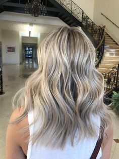 Blonde Ambition, Haircut 2024, Awesome Hair, Winter Hair, Feel Beautiful, Hair Inspo Color, Beauty Ideas, Winter Hairstyles, Hair Colors