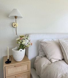 Scandinavian Style Bedroom Inspiration, Minimal Nightstand Decor, Boho Bedside Table, Rattan Nightstand, Cosy Home, Wood Accent Table, Wood Accent, Redecorate Bedroom, Table Side