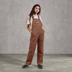 Baggy Oversized Overalls Perfect For The Fall Cozies! Nwt Fall Overalls, Oversized Overalls, Modest Mom, Overall Outfit, Denim Dungarees, Fall Denim, Jean Overalls, Stylish Work Outfits, Big Mac