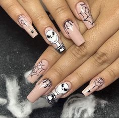 🎃👻 Nails For Halloween, Halloween Nails, Manicure And Pedicure, Nail Ideas, Manicure, Nail Designs, Nails, Halloween, Hair