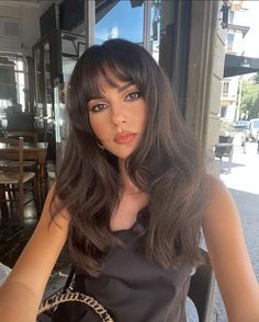 Italian Hair, Haircuts For Long Hair With Layers, Dark Brunette Hair, Blowout Hair, Haircuts Straight Hair, Long Hair With Bangs, Haircuts For Long Hair, Cut My Hair, Hair Inspo Color