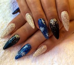 Blue New Year Nails, Festive Glitter Nails, Dark Blue New Years Nails, Navy Christmas Nails, Christmas Nails At Home, Blue Xmas Nails, Nails 2023 Acrylic, Gel Nails Christmas, Nail Inspo Christmas