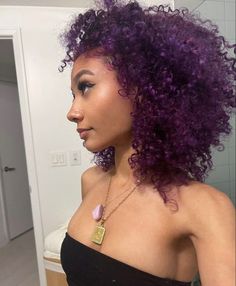 Violet Natural Hair Black Women, Purple Hair For Black Women, Purple Hair Color Curly, Dark Purple On Curly Hair, Black Hair With Purple Skunk Stripe, Purple Hair Color Black Women, Purple Hair Dye Black Woman, Dark Purple Curly Hair Black Women, Plum Peekaboo Hair