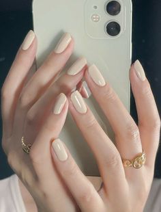 Old Money Nails, Money Nails, Hello Nails, Beauty Nails Design, Minimal Nails, Blush Nails