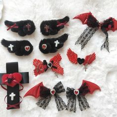 This price is for a hairclip/a pair of hairclips only, others are not included.  Option 1-2: A pair of hairclips.  Option 3-4: A hairclip.  Option 5: A pair of hairclips.  Option 6-7: A hairclip. Kreepsville 666 Accessories, Vampire Hair Accessories, Handmade Red Hair Accessories For Gifts, Red Jirai Kei, Vampire Hair, Back Accessories, Jirai Kei, Heart Accessories, Steampunk Accessories