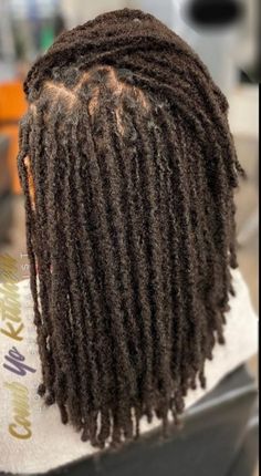 Small Loc Grid Pattern, Models With Dreadlocks, Dreadlocs Styling Ideas, 130 Locs, Types Of Locs 4c Hair, Types Of Dreadlocks Black Women, Pencil Sized Locs, Coil Locs Before And After 4c, Xs Locs