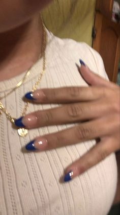 Blue Nails Ideas French Tip, Midnight Nails Acrylic, Dark Blue French Tip Acrylic Nails, Navy Nails Gel, Navy Blue French Tips Nails, Navy Nails Aesthetic, Navy Tip Nails