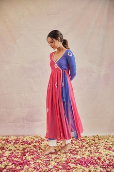 Diwali Dress, Diwali Dresses, Indian Kurti Designs, Anarkali Dress Pattern, Stitching Dresses, Kurti Designs Party Wear, Ghagra Choli, Designer Dresses Casual, Quick Outfits