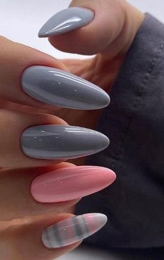 Gray And Pink Nails, Late Winter Nails, Quick Nail Art, Manicure Nail Designs, Plaid Nails, Pretty Nail Art Designs, Gray Nails, Makijaż Smokey Eye