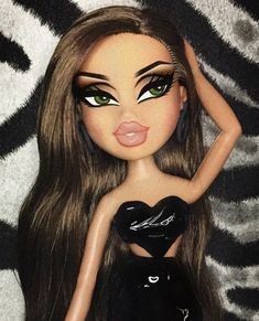 Bratz Doll Makeup, Bratz Makeup, Black Bratz, Las Bratz, Black Bratz Doll, Bratz Aesthetic, Bratz Doll Outfits, Brat Doll, Bratz Girls